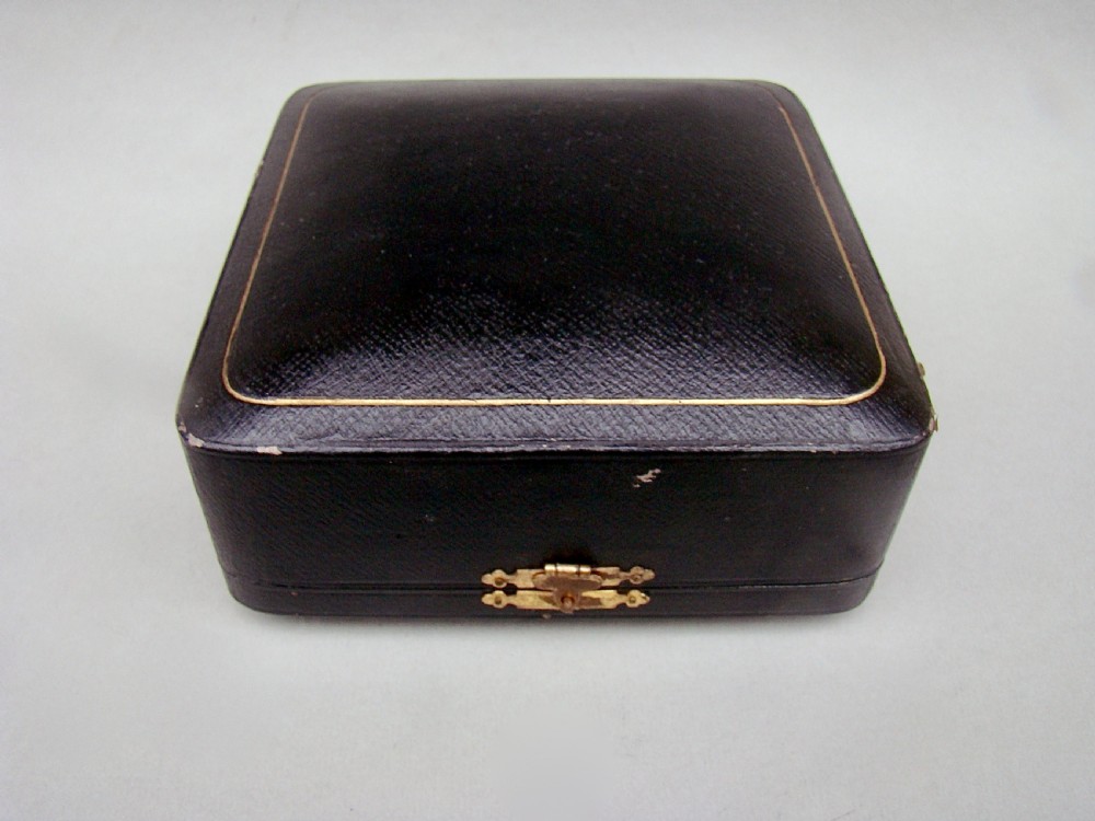 CASED SET OF FOUR EDWARDIAN SOLID SILVER NAPKIN RINGS BY COOPER BROTHERS, SHEFFIELD 1907 View VII
