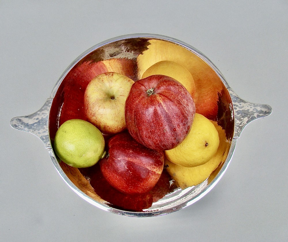 LARGE ARTS & CRAFT SILVER BOWL ATTRIBUTED TO A. E. JONES, LONDON 1933 View IX