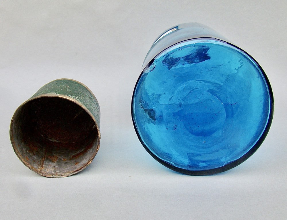 RARE 19TH CENTURY FRENCH TURQUOISE GLASS APOTHECARY JAR, CIRCA 1890 View VIII