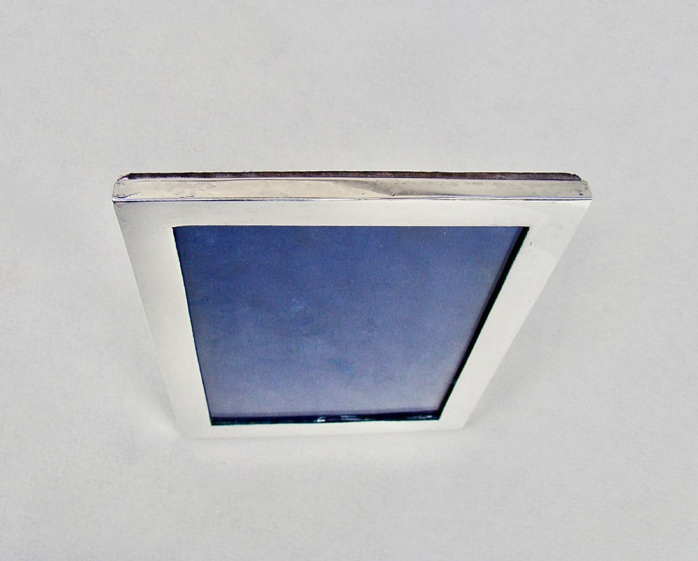 EDWARDIAN SILVER PHOTOGRAPH FRAME BY MAPPIN & WEBB, LONDON 1905 View III