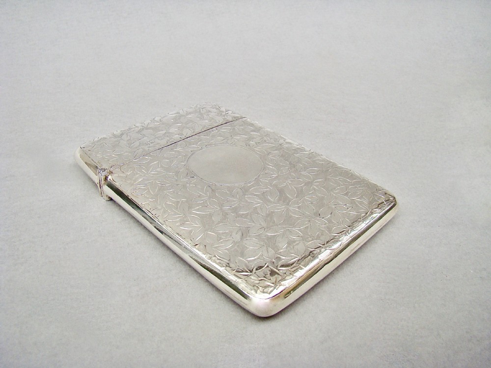 ELEGANT EDWARDIAN SOLID SILVER CARD CASE BY ROBERT PRINGLE & SONS, CHESTER 1907 View III