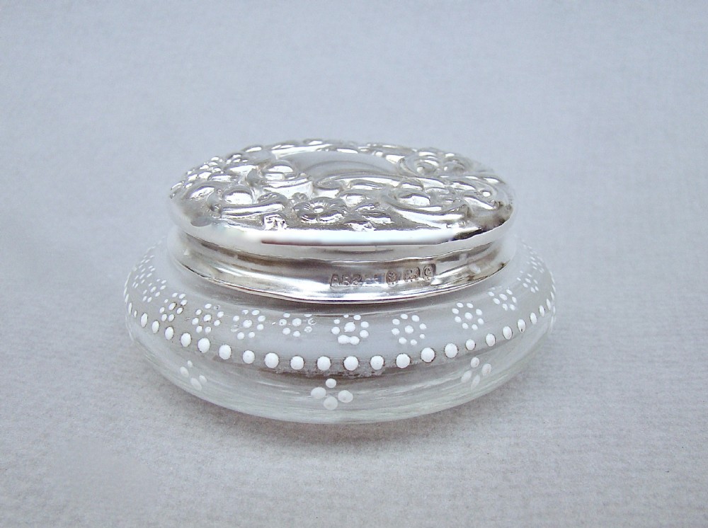 DELIGHTFUL EDWARDIAN SILVER LIDDED ENAMELLED GLASS TRINKET BOX, BIRMINGHAM 1902 View IV