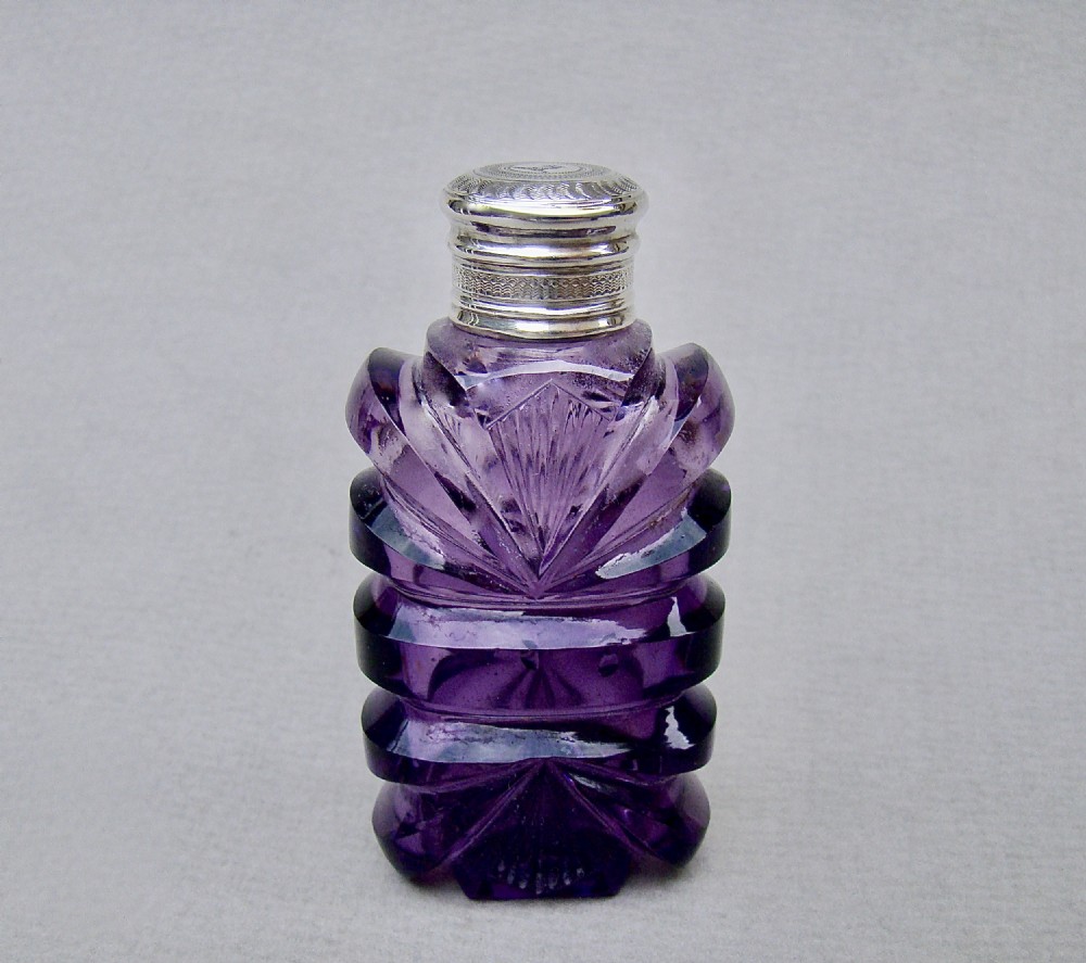 RARE EARLY VICTORIAN SILVER MOUNTED AMETHYST GLASS SCENT BOTTLE, CIRCA 1840