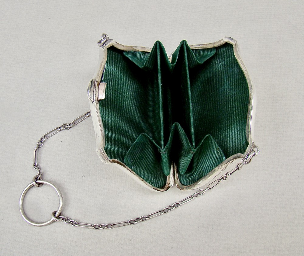 SUPERB GEORGE V SILVER COCKTAIL PURSE BY CHARLES GREEN & CO,  BIRMINGHAM 1917
 View IV