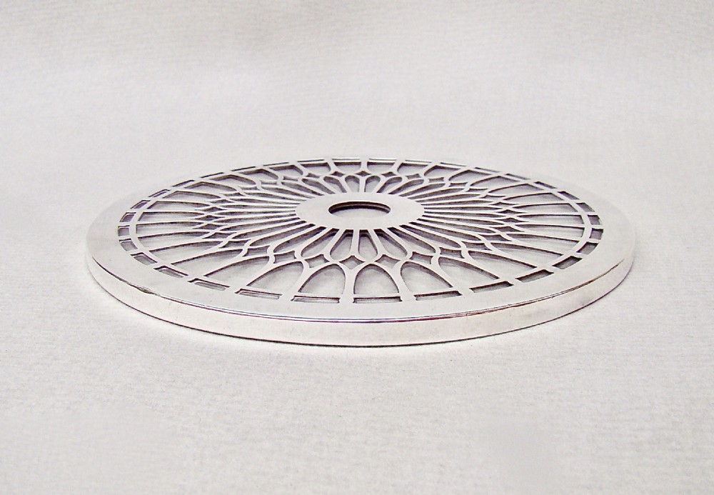 SILVER MOUNTED GLASS TEAPOT STAND BY THE ADIE BROTHERS, BIRMINGHAM 1924 View II