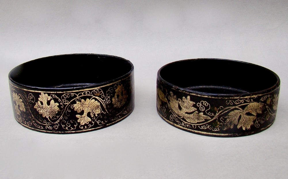 RARE PAIR OF REGENCY PAPIER MACHE WINE COASTERS, CIRCA 1820 View III