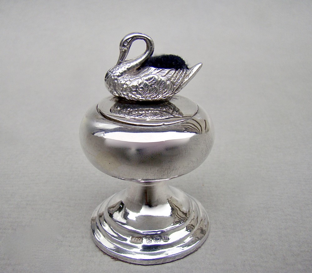 RARE GEORGE V SILVER PILL BOX/ PIN CUSHION BY ADIE & LOVEKIN, BIRMINGHAM 1911