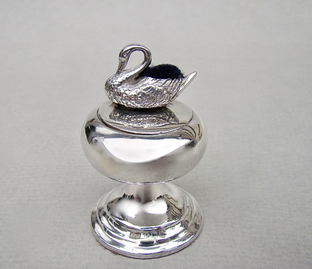 RARE GEORGE V SILVER PILL BOX/ PIN CUSHION BY ADIE & LOVEKIN, BIRMINGHAM 1911 View III