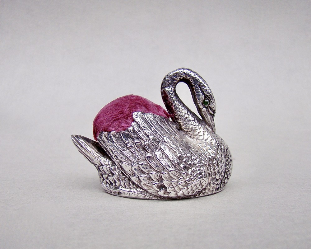 EXQUISITE VICTORIAN SILVER SWAN PIN CUSHION BY LEVI & SALAMAN, BIRMINGHAM 1899 View II