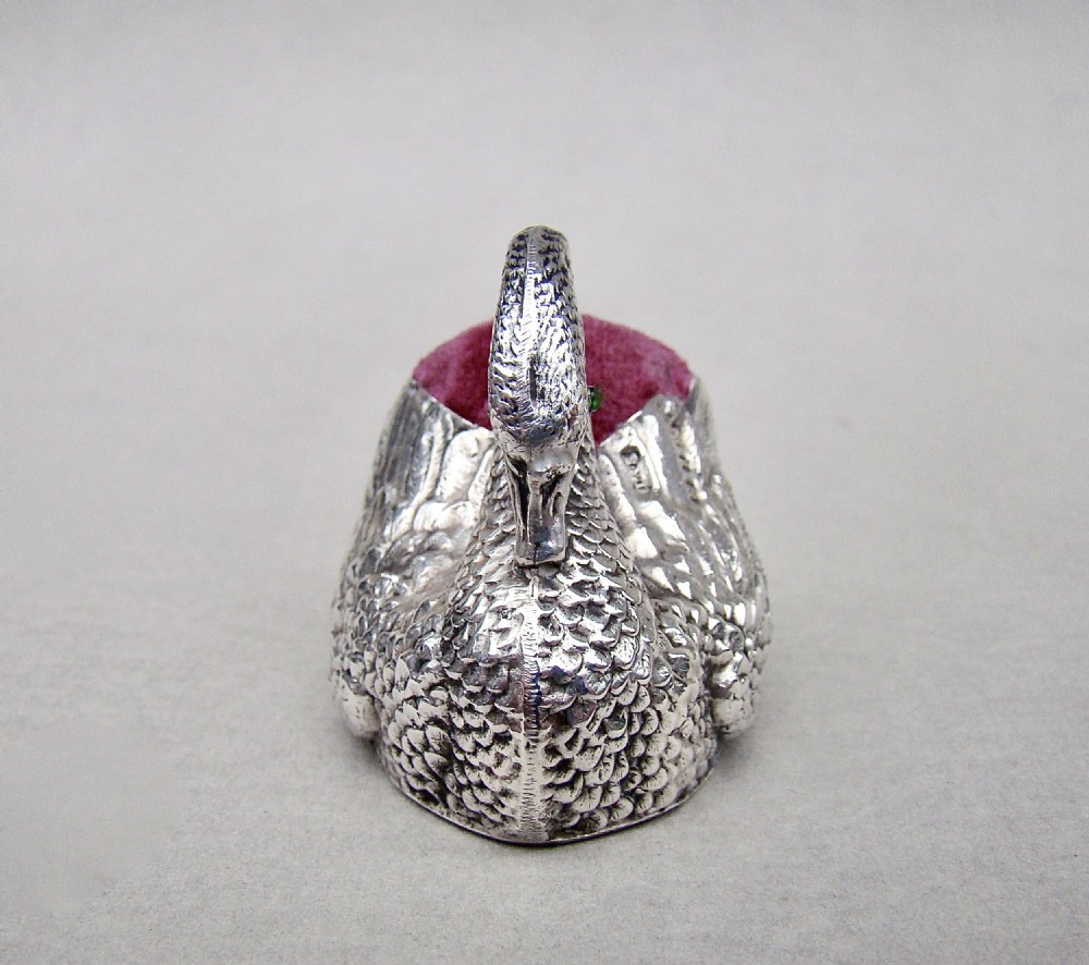 EXQUISITE VICTORIAN SILVER SWAN PIN CUSHION BY LEVI & SALAMAN, BIRMINGHAM 1899 View III