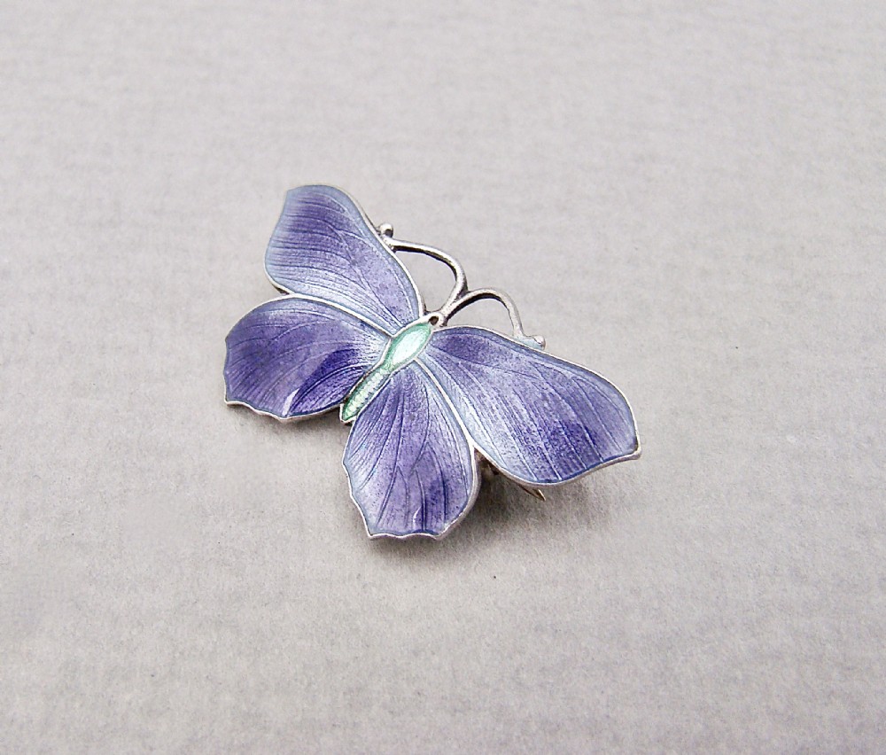 SMALL & EXQUISITE ART DECO SILVER & LILAC ENAMEL BUTTERFLY BROOCH BY JOHN ATKINS, CIRCA 1930