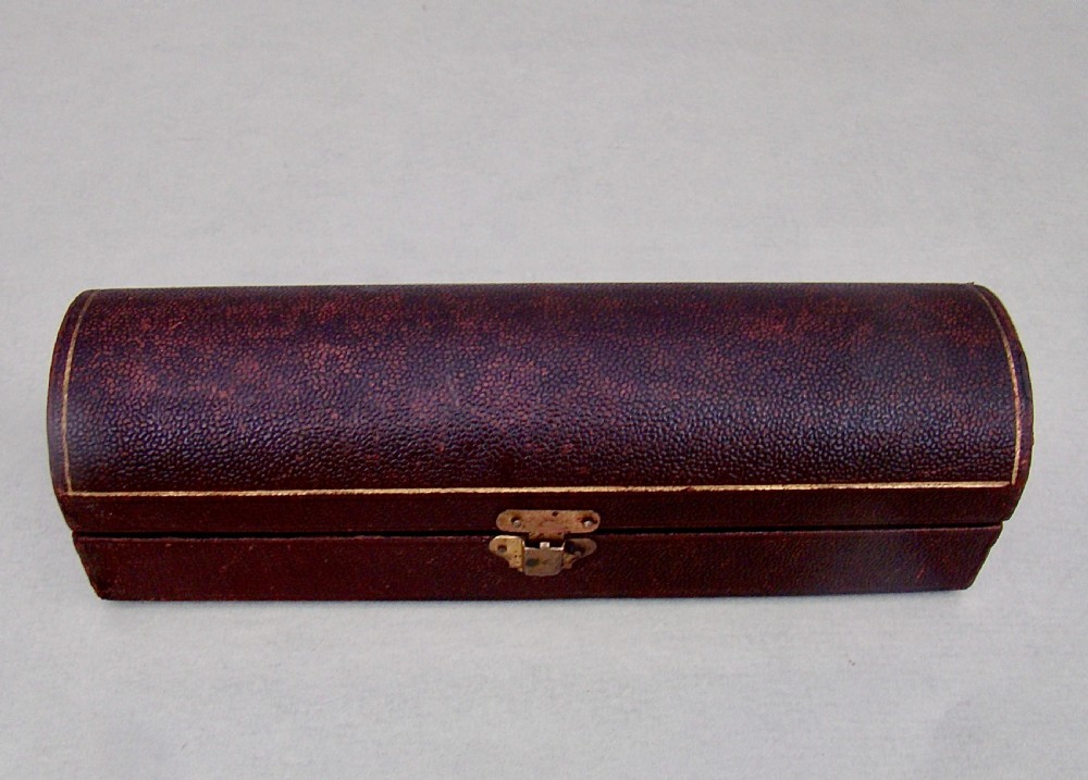 CASED SET OF SIX VICTORIAN SILVER PLATED NUMBERED NAPKIN RINGS, CIRCA 1890 View V