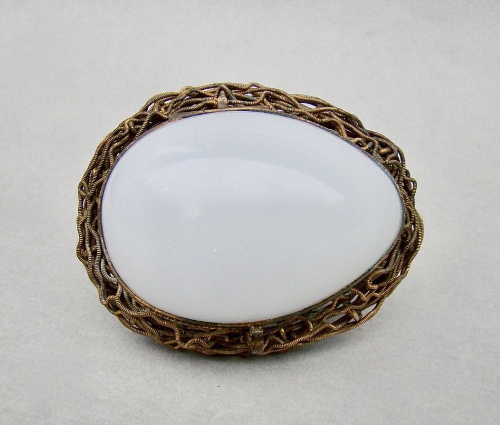 19TH C. FRENCH PALAIS ROYAL ORMULU & OPALINE GLASS  