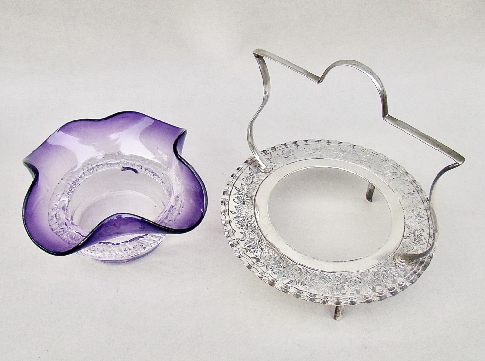 EXQUISITE VICTORIAN SILVER PLATED AND AMETHYST GLASS SWEET MEAT DISH, CIRCA 1890 View V