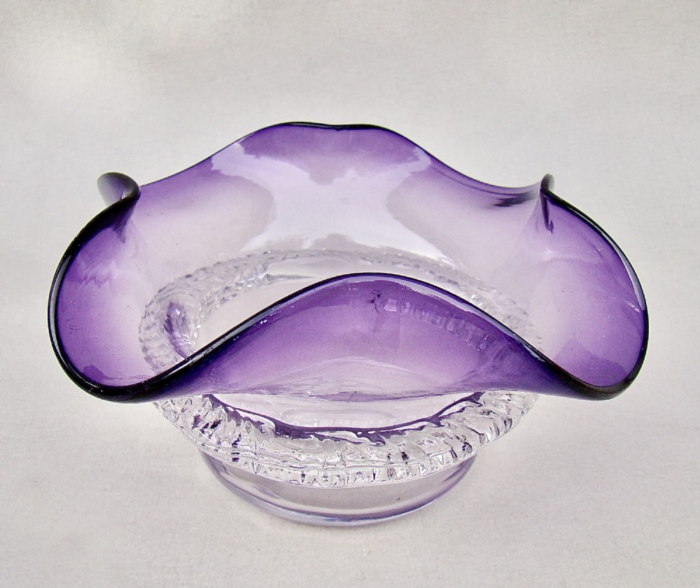 EXQUISITE VICTORIAN SILVER PLATED AND AMETHYST GLASS SWEET MEAT DISH, CIRCA 1890 View VII