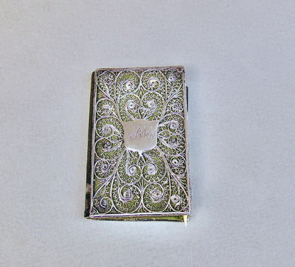 RARE GEORGIAN SILVER FILIGREE NEEDLE BOOK, CIRCA 1795