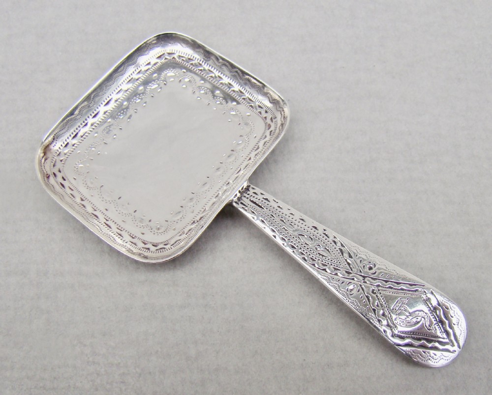 UNUSUAL GEORGIAN SILVER CADDY SPOON BY WILLIAM COLLINGS, LONDON 1794