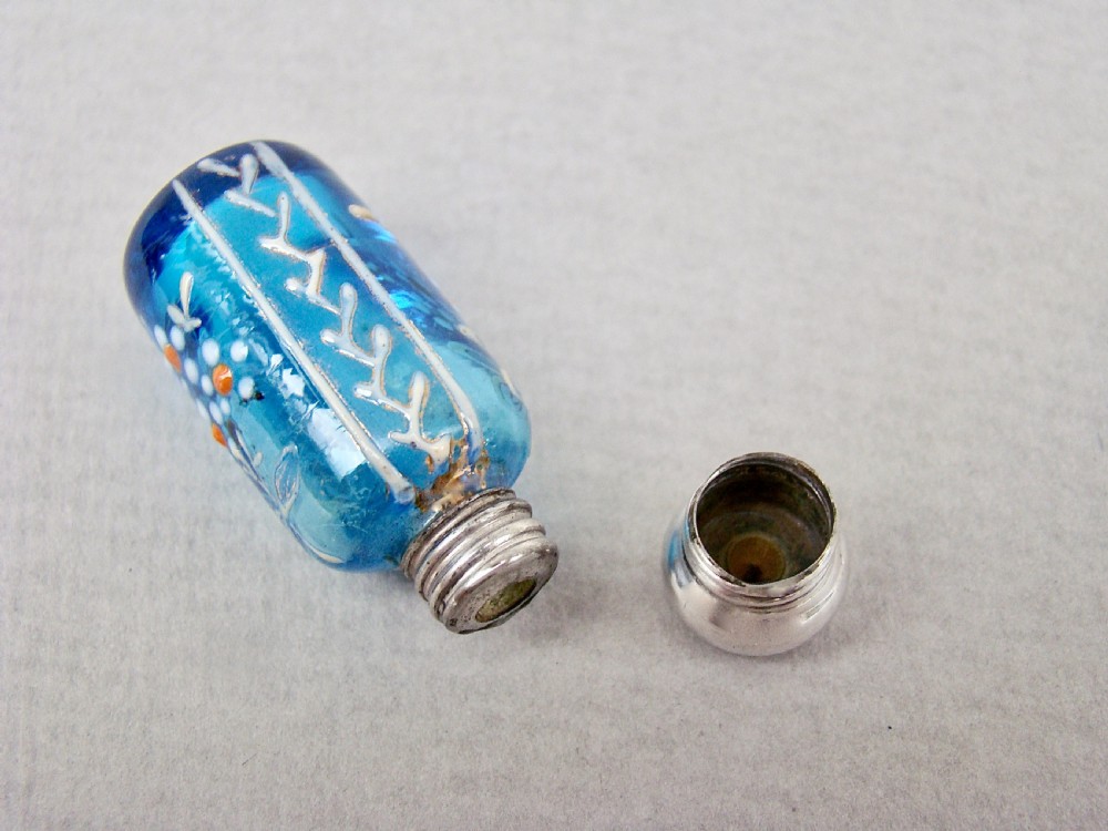 EXQUISITE MINIATURE 19TH C. SILVER & ENAMELLED GLASS SCENT BOTTLE, CIRCA 1890 View III