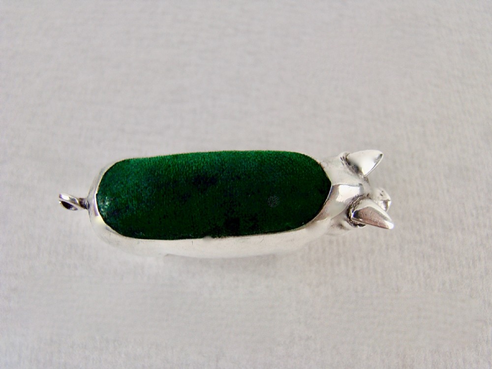 EDWARDIAN SILVER PIG PIN CUSHION BY LEVI & SALAMAN, BIRMINGHAM 1902 View VI