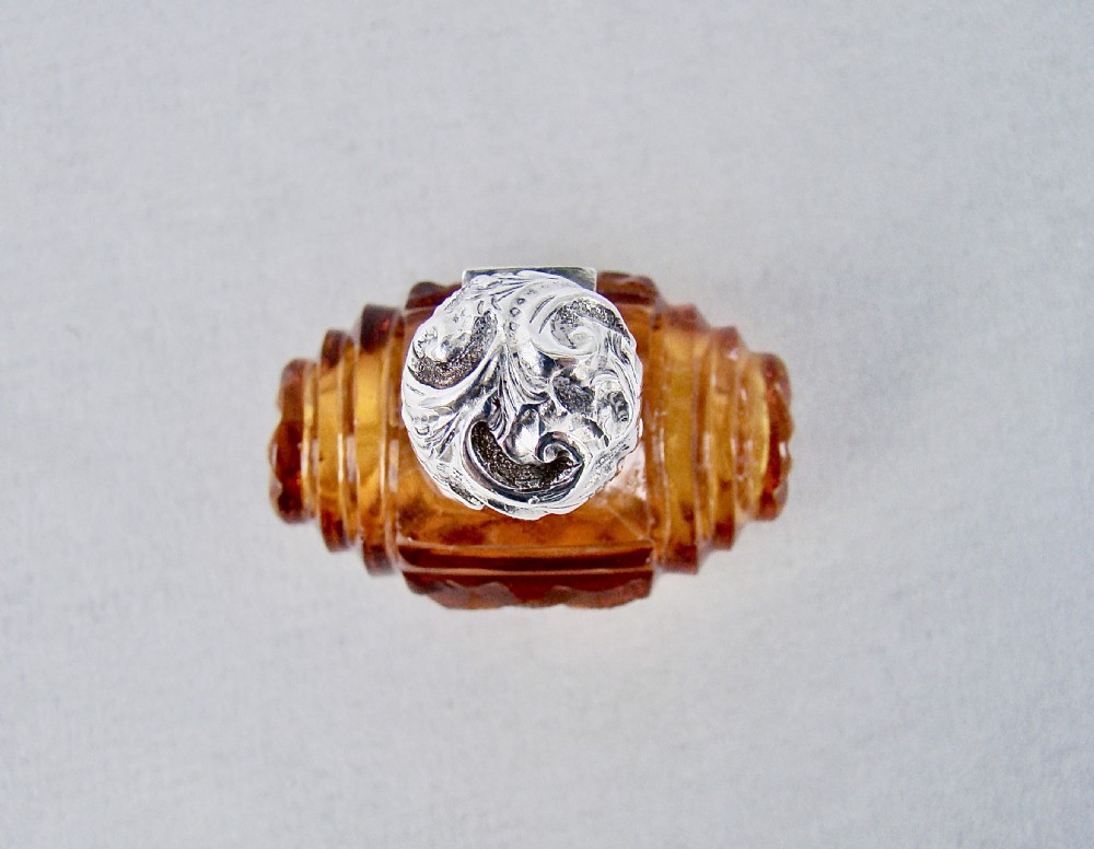 CHARMING EDWARDIAN SILVER AND AMBER GLASS SCENT BOTTLE BY GEORGE HENRY JAMES, BIRMINGHAM 1903 View VII