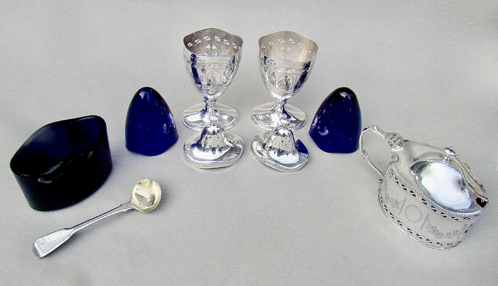 ELEGANT GEORGIAN REVIVAL CONDIMENT SET BY WILLIAM COMYNS, LONDON 1934 View IV