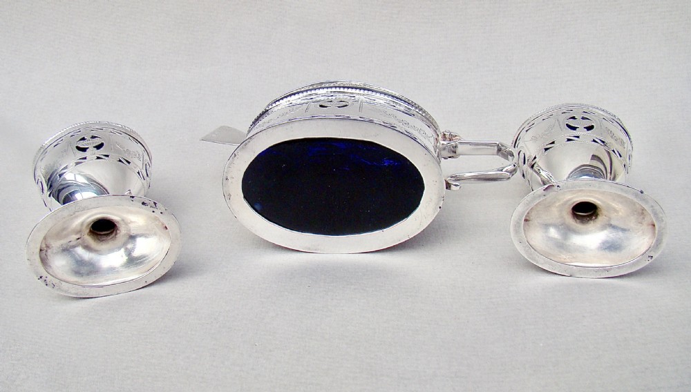ELEGANT GEORGIAN REVIVAL CONDIMENT SET BY WILLIAM COMYNS, LONDON 1934 View VIII