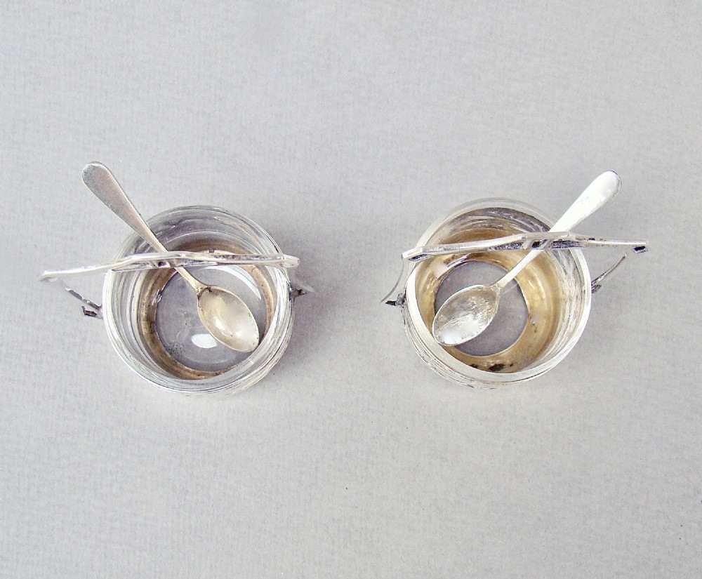 EXQUISITE PAIR OF ART NOUVEAU GERMAN SILVER JUGENDSTIL SALTS & SPOONS, CIRCA 1900 View VI