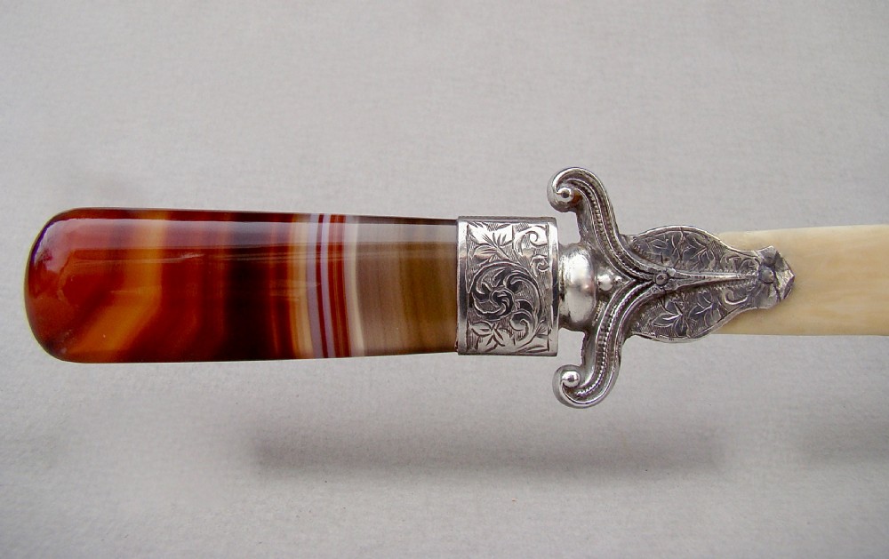 DELIGHTFUL VICTORIAN SILVER AND AGATE LETTER OPENER BY CRISFORD AND NORRIS, BIRMINGHAM 1900 View V