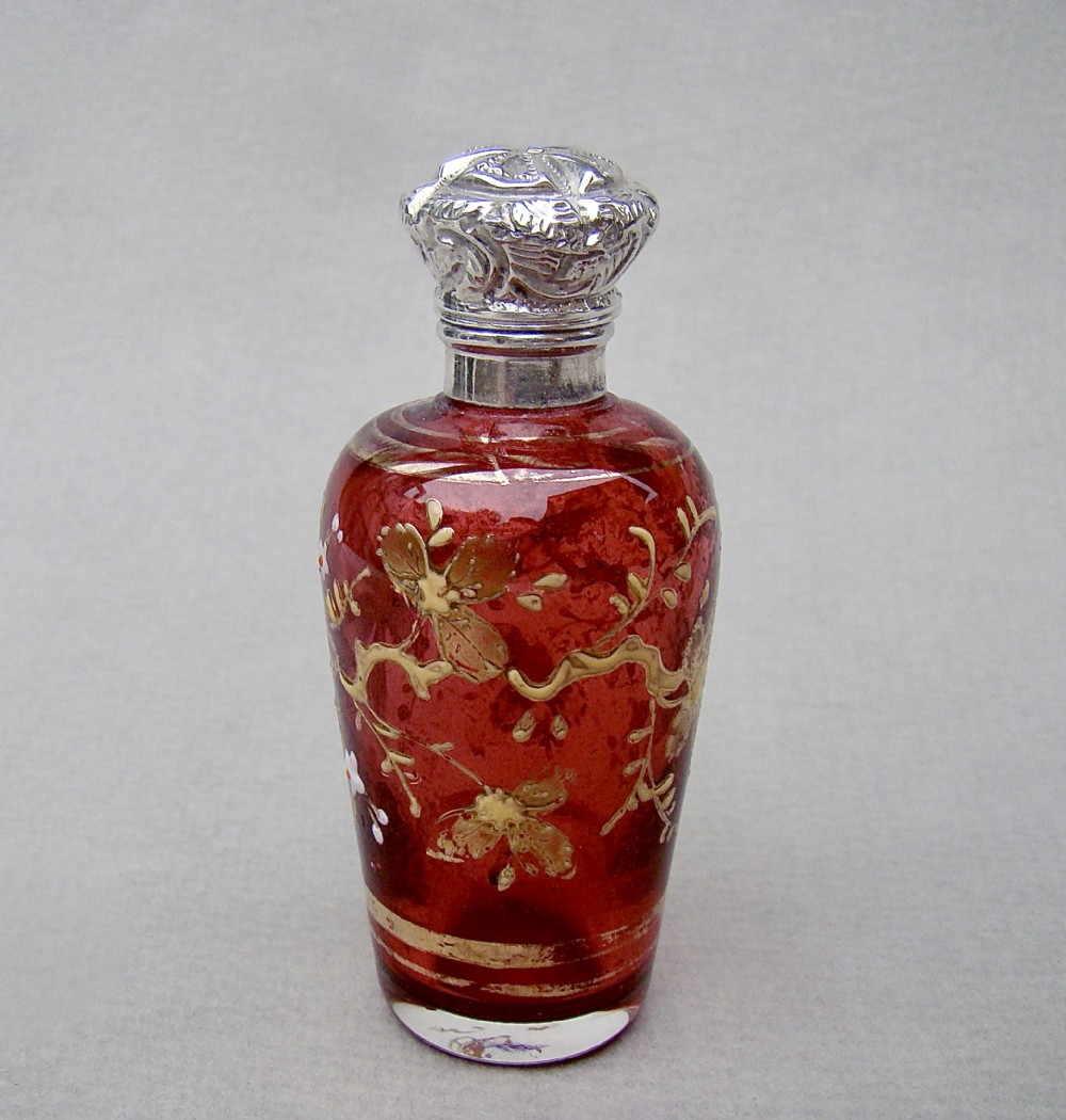 CHARMING VICTORIAN SILVER MOUNTED CRANBERRY MOSER GLASS SCENT BOTTLE, CIRCA 1890