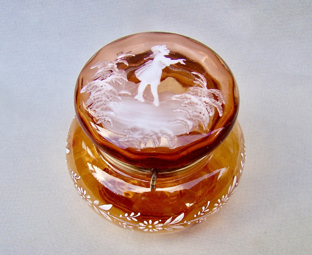 RARE 19TH CENTURY FRENCH MARY GREGORY DRESSING TABLE JAR , CIRCA 1890
