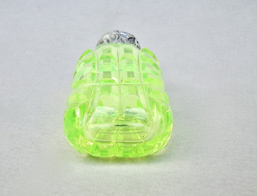 EXQUISITE VICTORIAN SILVER & SLICED-CUT URANIUM GLASS SCENT BOTTLE , CIRCA 1890
 View VI