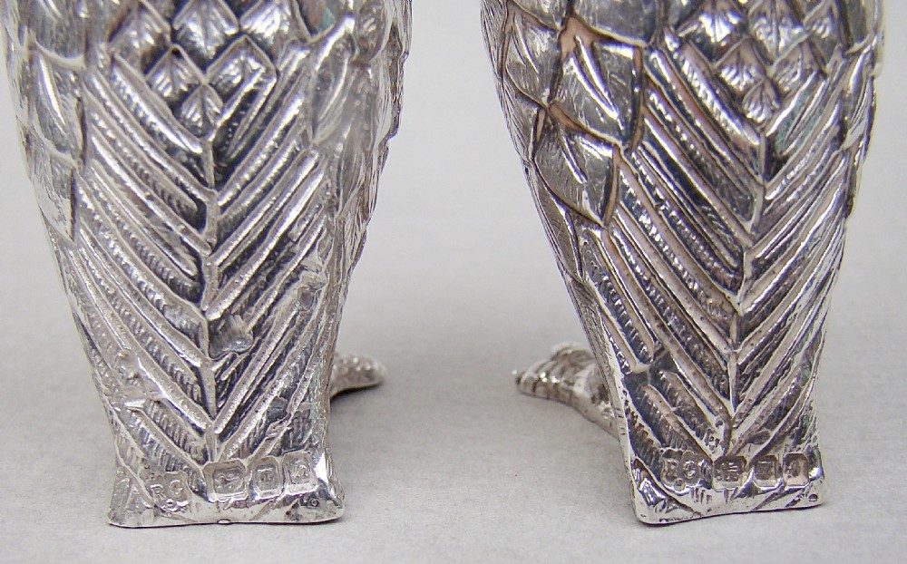 SUPERB MID-CENTURY SOLID SILVER OWL CRUET SET BY RICHARD COMYNS, LONDON 1961 & 1963 View V