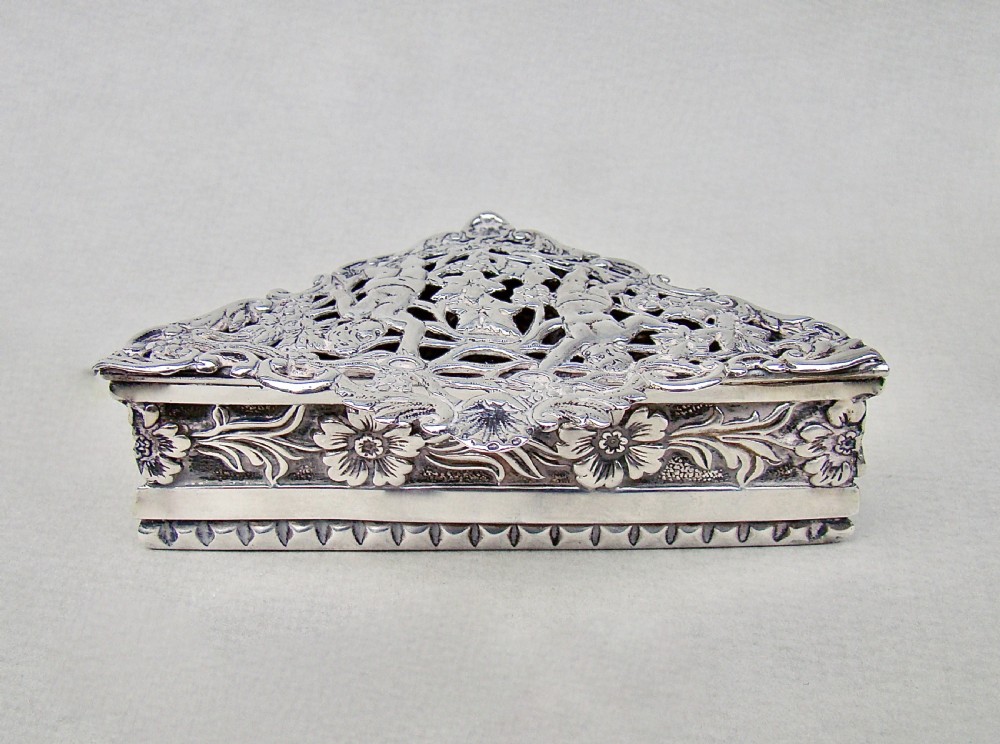 FABULOUS VICTORIAN SILVER POT POURRI BOX BY SAMUEL JACOBS, LONDON 1896 View VI