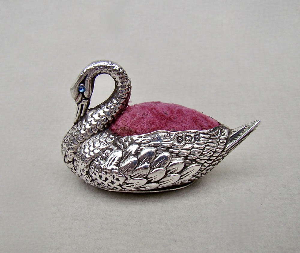 EXQUISITE EDWARDIAN SILVER SWAN PIN CUSHION BY ADIE & LOVEKIN, BIRMINGHAM 1908