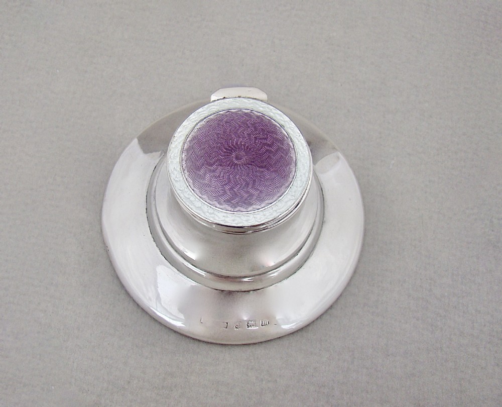 DELIGHTFUL SILVER & DUAL COLOUR GUILLOCHE ENAMEL SMALL CAPSTAN INKWELL, BIRMINGHAM 1911