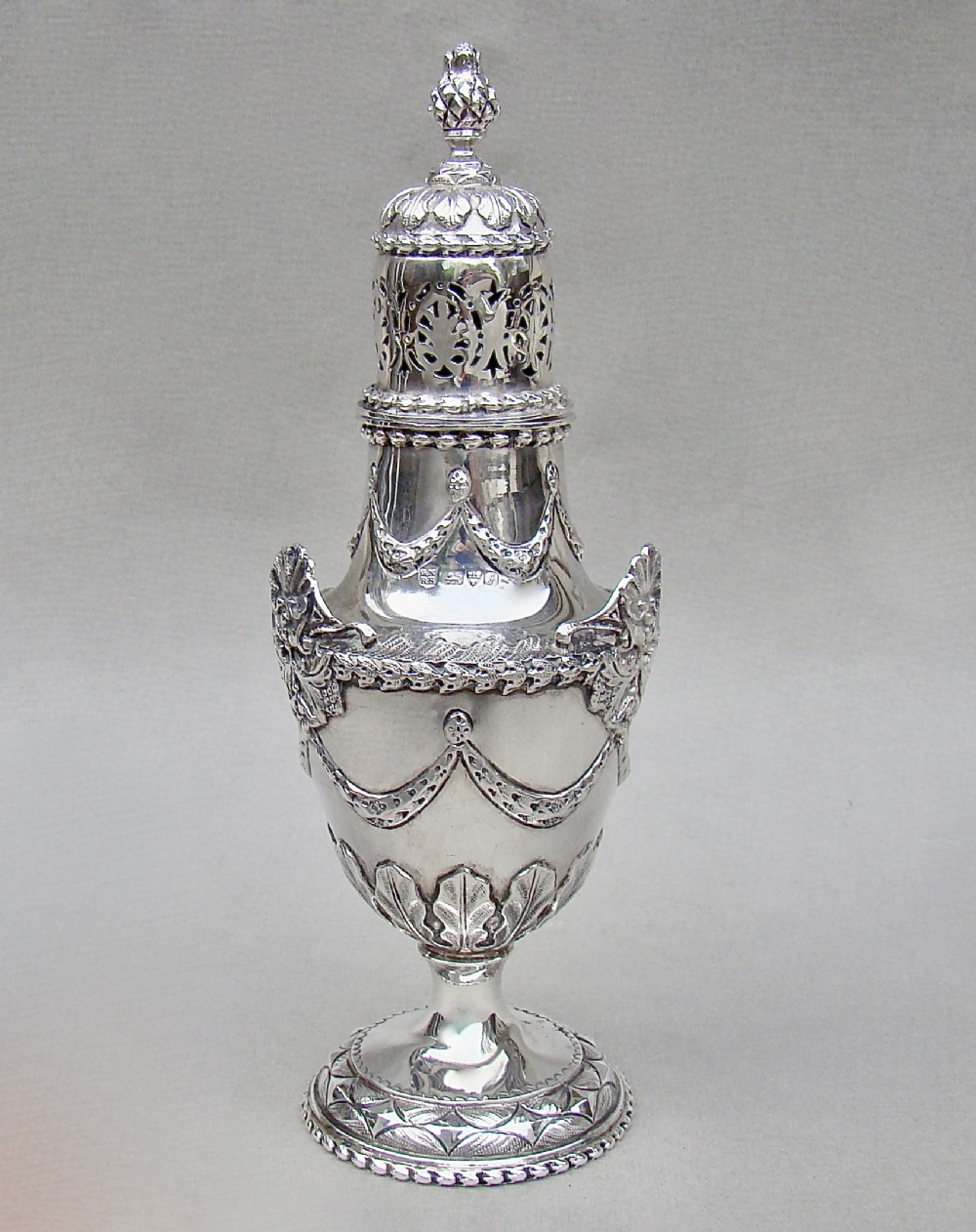 FABULOUS EDWARDIAN SILVER CASTER  BY NATHAN & HAYES, CHESTER 1909