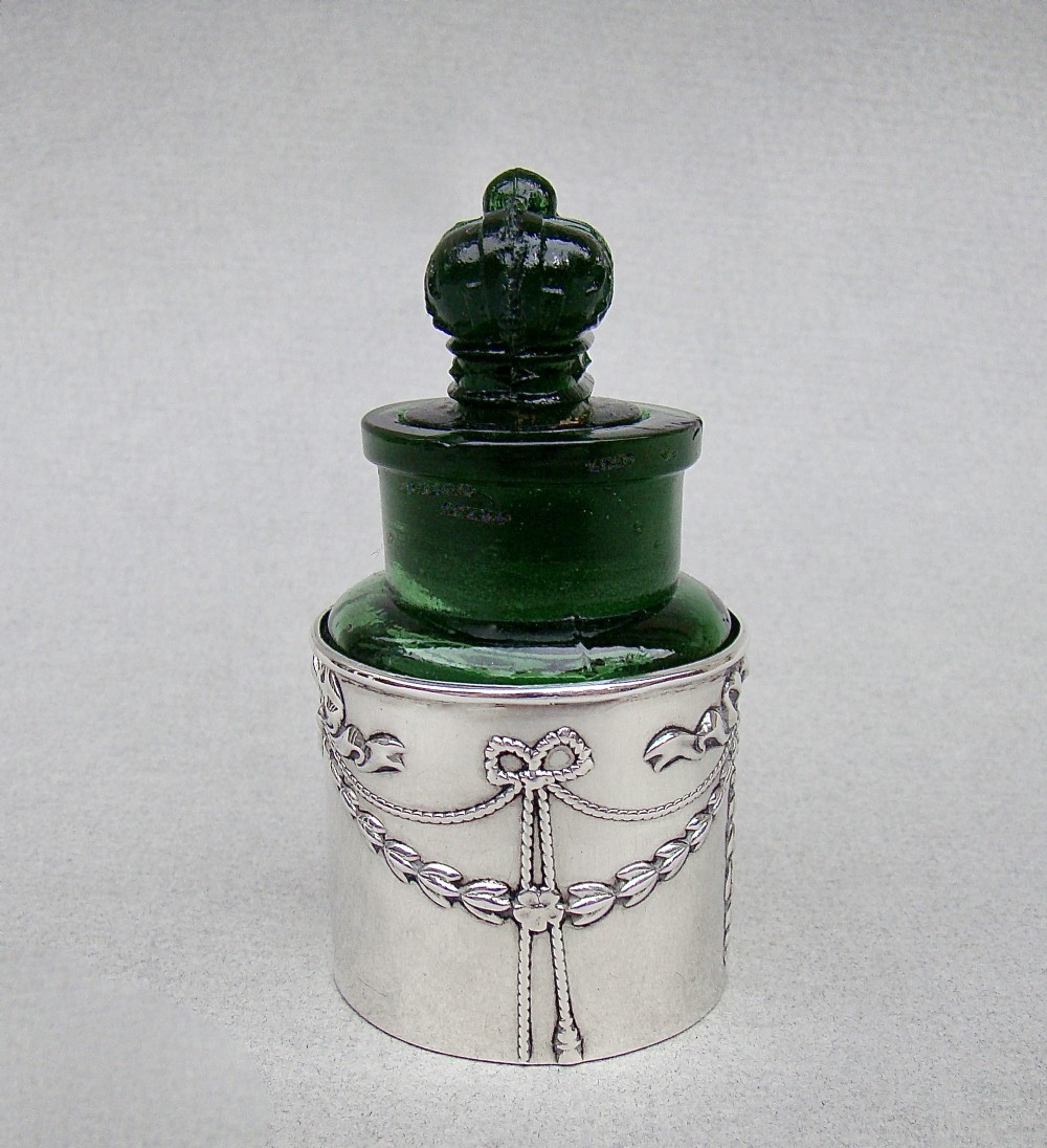EDWARDIAN SILVER & GREEN GLASS 
