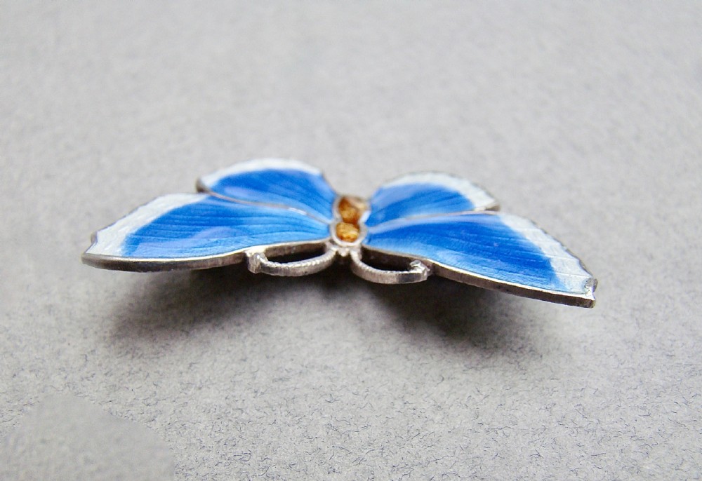 DELIGHTFUL SCANDINAVIAN STERLING SILVER & GUILLOCHE ENAMEL BUTTERFLY BROOCH, CIRCA 1930 View III
