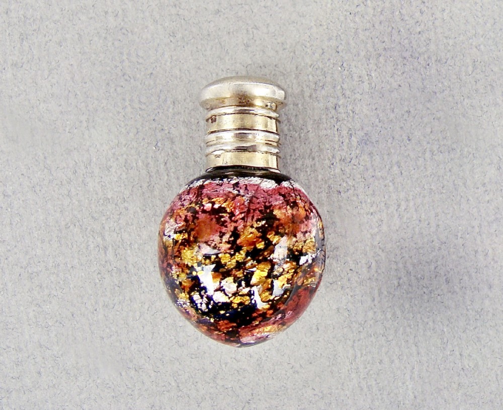 RARE 19TH C. FRENCH SILVER GILT MINIATURE AVENTURINE GLASS SCENT BOTTLE, CIRCA 1890