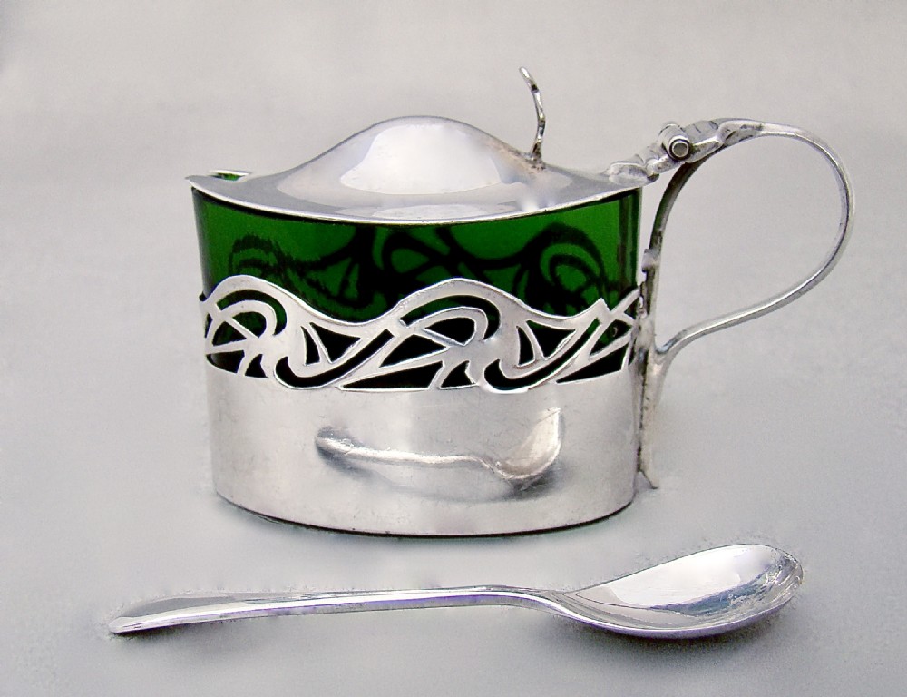 EXQUISITE ART NOUVEAU SILVER SMALL MUSTARD POT BY WILLIAM HENRY SPARROW, BIRMINGHAM 1905
