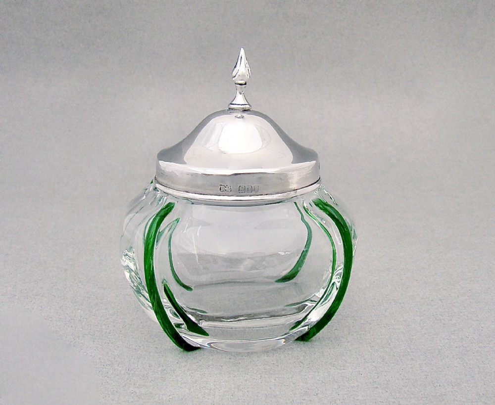 UNUSUAL EDWARDIAN SILVER AND TRAILED GLASS DRESSING TABLE JAR BY ROBERT PRINGLE & SONS, LONDON 1901