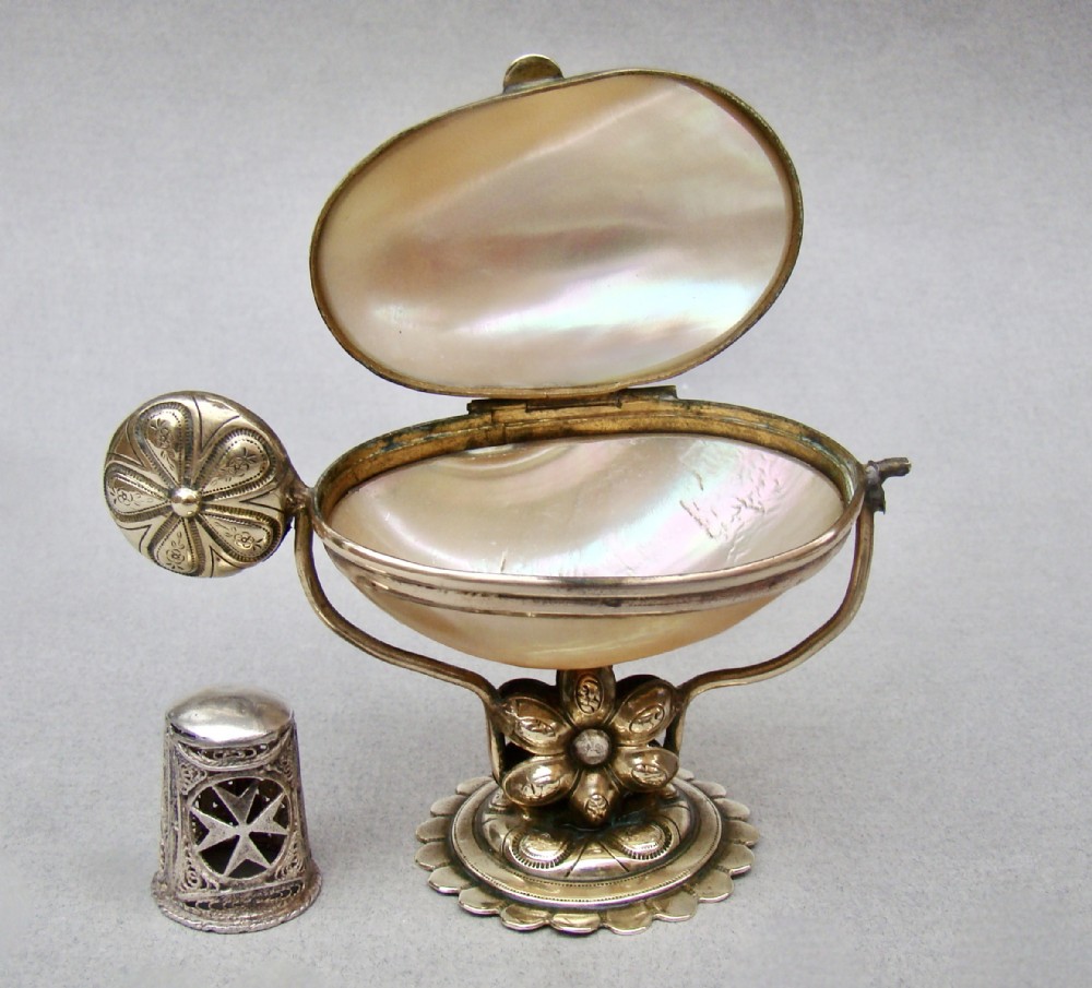 EXQUISITE FRENCH PALAIS ROYAL MOTHER OF PEARL THIMBLE HOLDER, CIRCA 1880