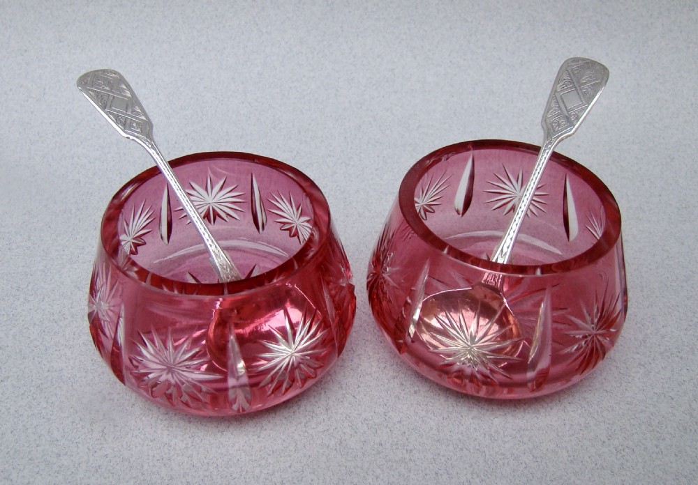 PAIR OF VICTORIAN BOHEMIAN CRANBERRY GLASS SALTS WITH RARE SILVER SPOONS BY THOMAS HART STONE, EXETER 1863 View VIII