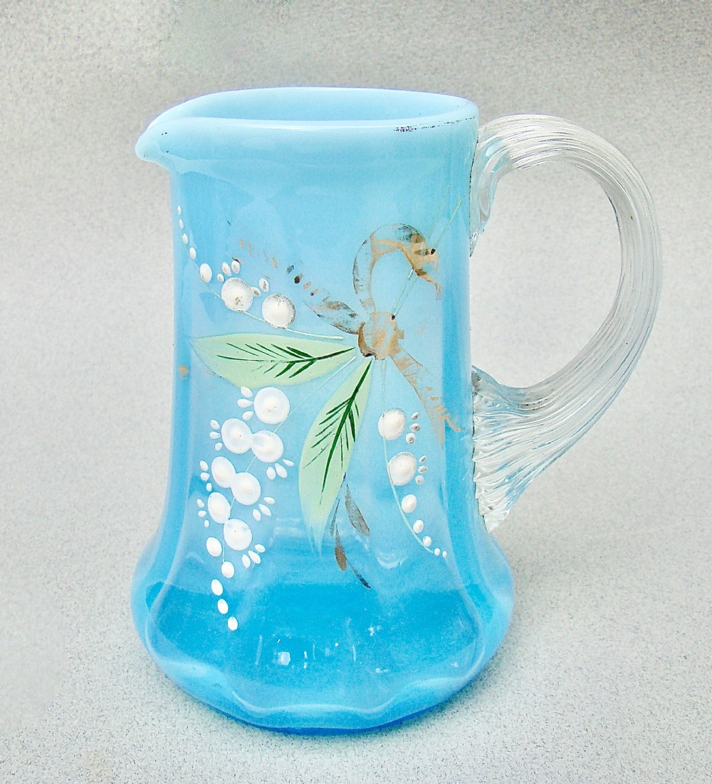 DELIGHTFUL VICTORIAN OPALESCENT GLASS CREAM JUG, CIRCA 1890