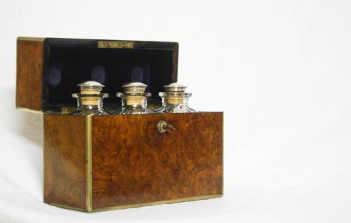 Late Victorian Burr Walnut and Brass Decanter Set with Bramah Lock. Circa 1880