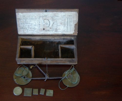 George III Period Boxed Set of Guinea Scales by Edward Phillips, St Martin's Le Grand, London