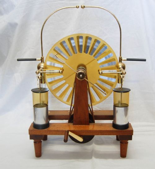 An Early Twentieth Century Wimshurst Machine