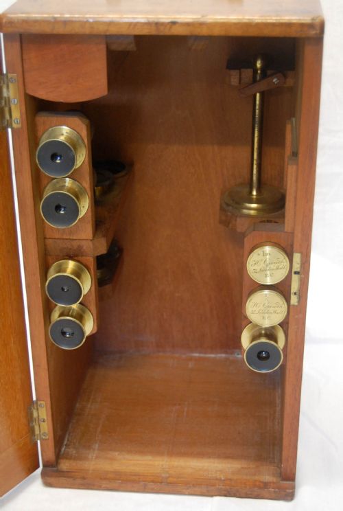 fig 1. Victorian Cased Binocular Microscope by H&W Crouch of 64A Bishopsgate St, London