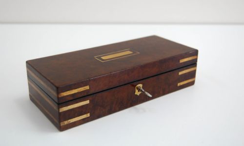 Cased Seven Day Cut-throat Razor Set by Thomas Lund of 57 Cornhill London