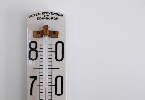 fig 4. Art Deco Ceramic Wine Cellar Thermometer by Peter Stevenson Ltd of Edinburgh